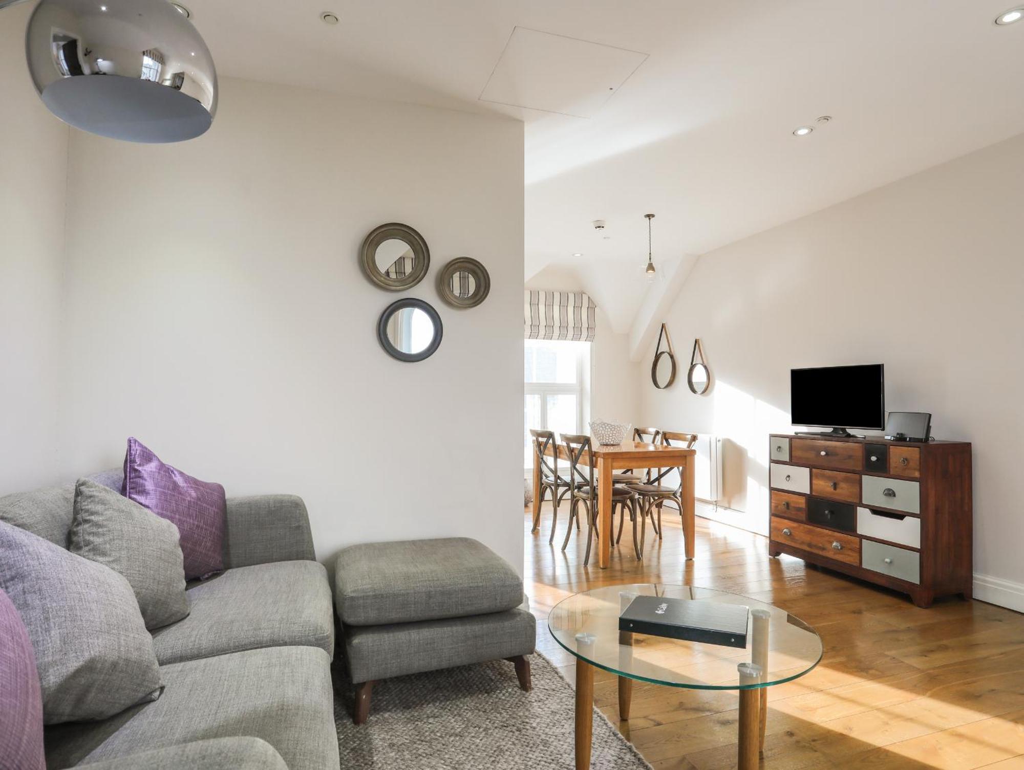 Harlech Apartments - Efnisien Zewnętrze zdjęcie